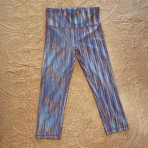 GapFit GFast Capri Leggings- Like New